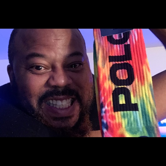 Meet your Posher, Larry - Picture 5 of 5